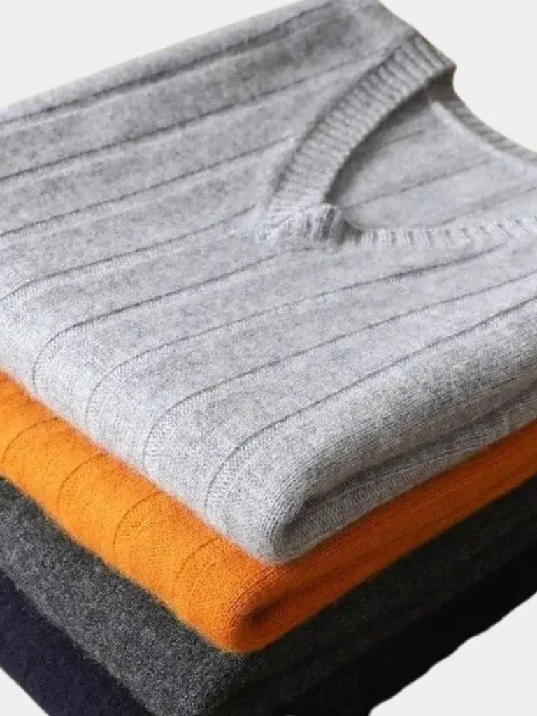 100% Merino Wool Pullover Sweater Vest - Cross & Crown