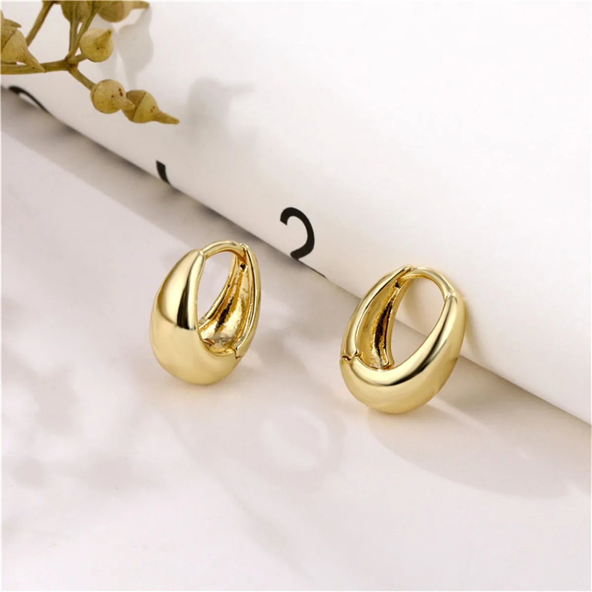 18K Gold-Plated Ellipse Huggie Earrings