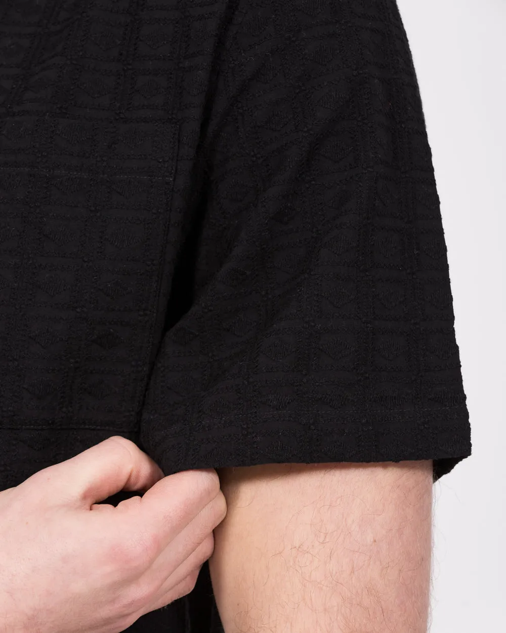 2t Blake Tall Short Sleeve Embroirdered Revere Shirt (black)