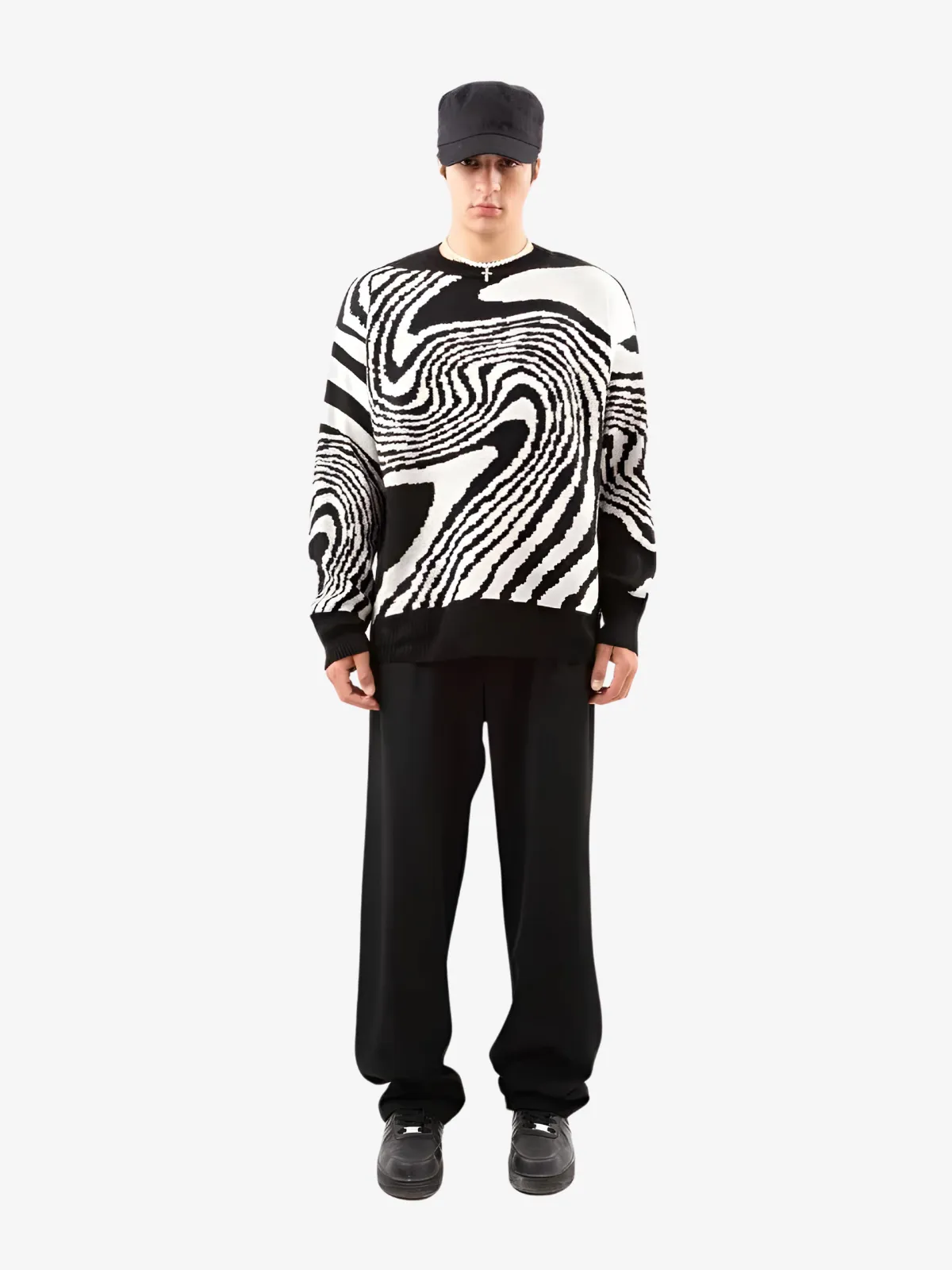 BASIC SWIRL SWEATER