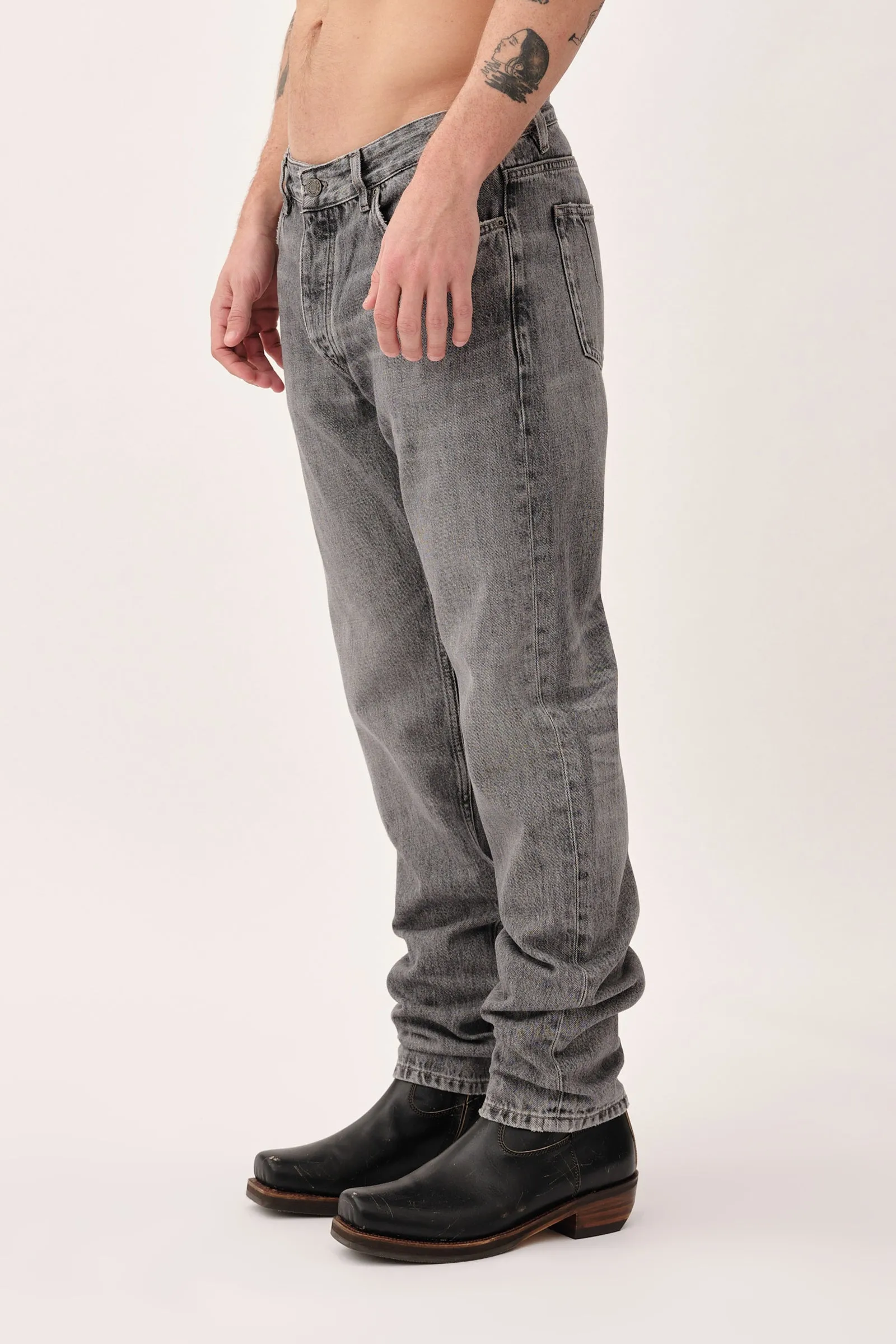 Ben Used Grey - Used Grey