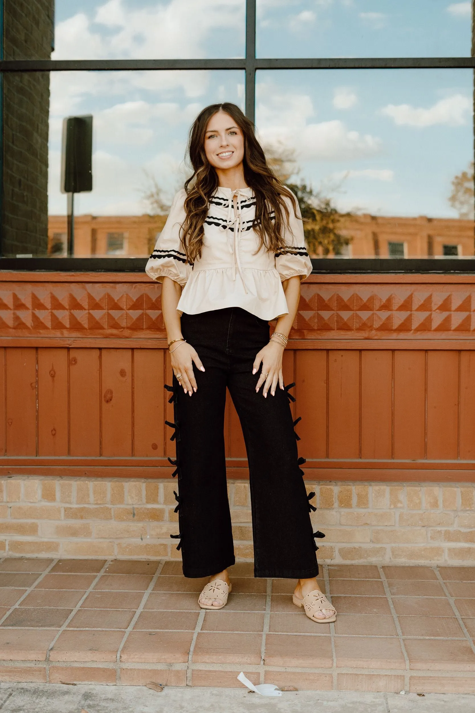 Black Mid-Rise Jeans with bows P25214
