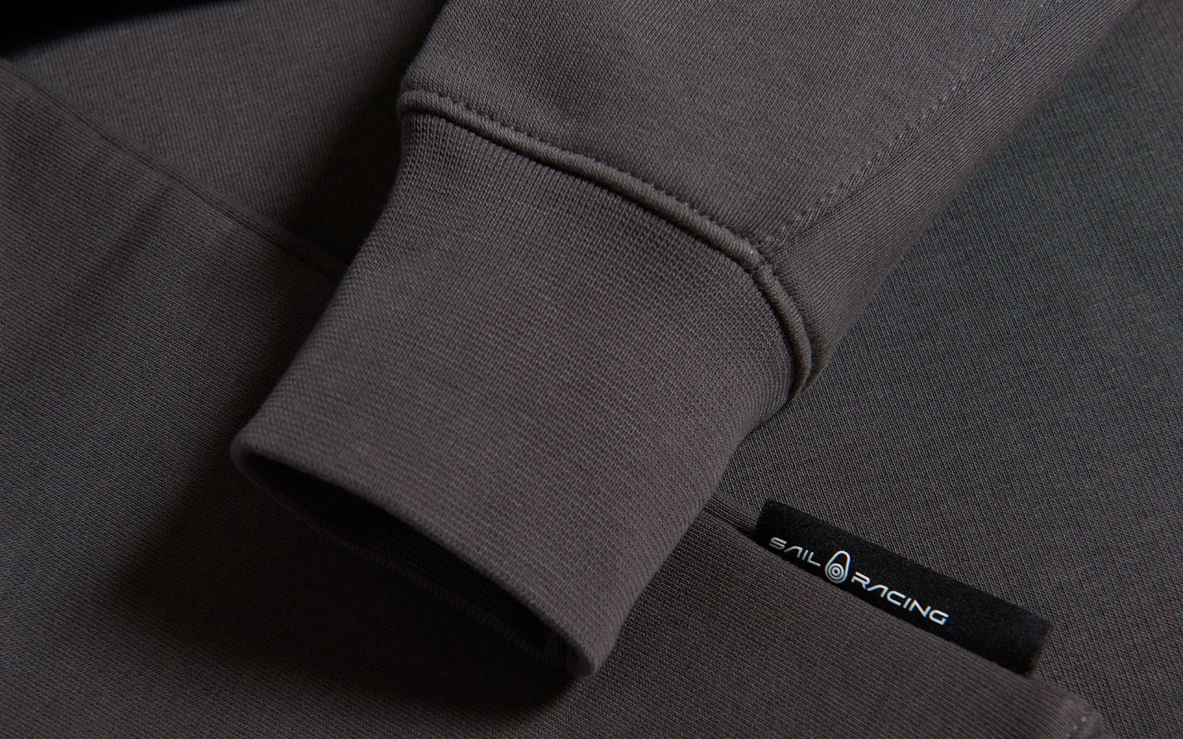 BOWMAN LOGO SWEATER