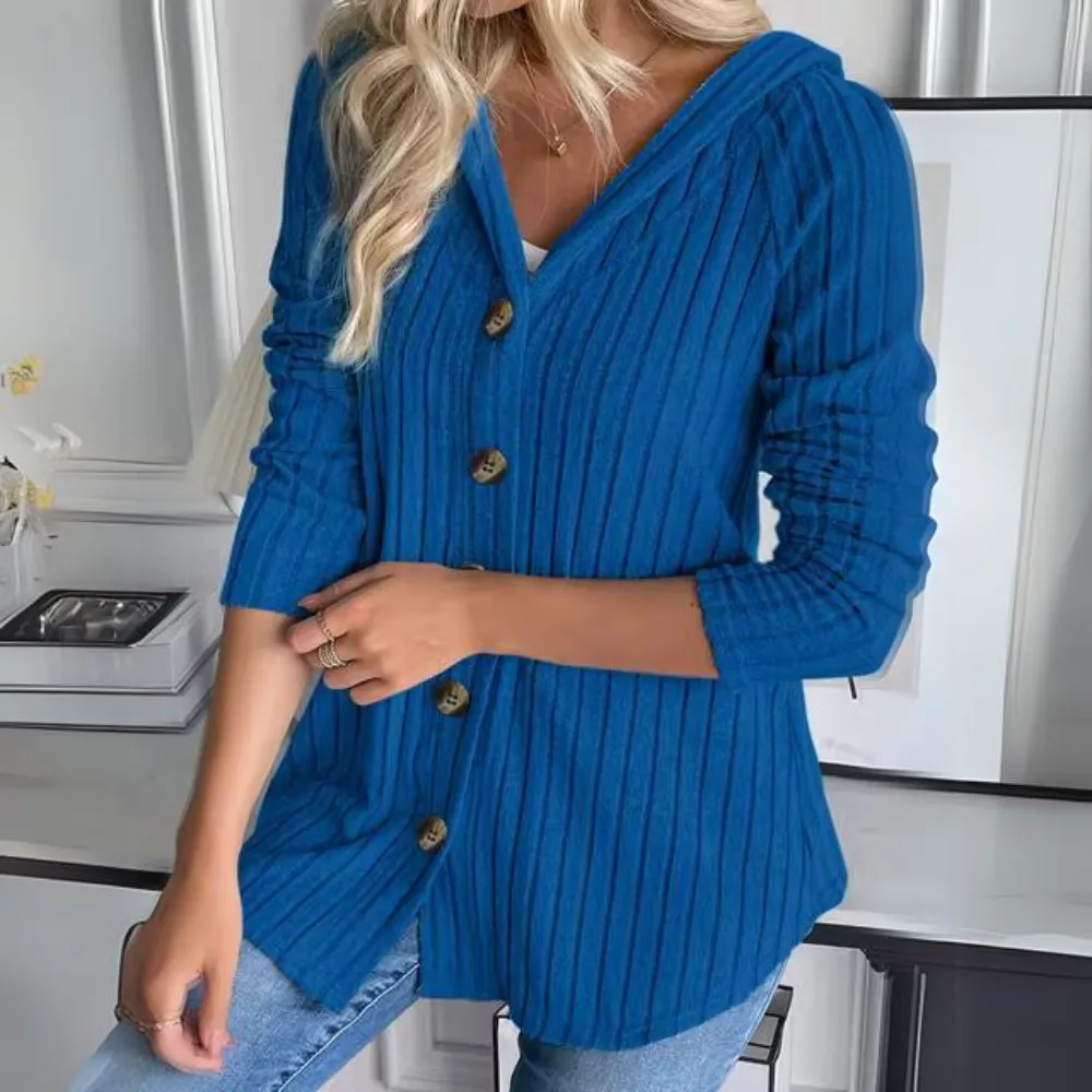 Caraline | Knitted vest with buttons