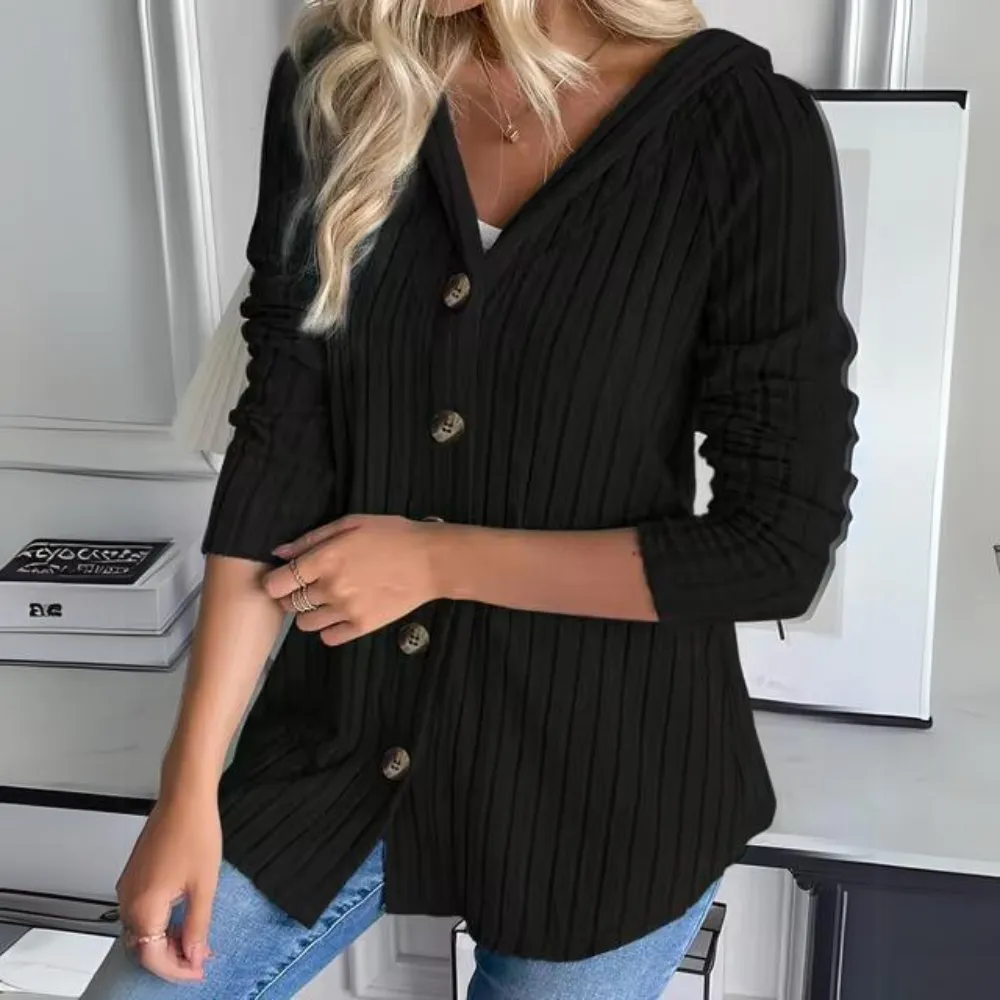 Caraline | Knitted vest with buttons