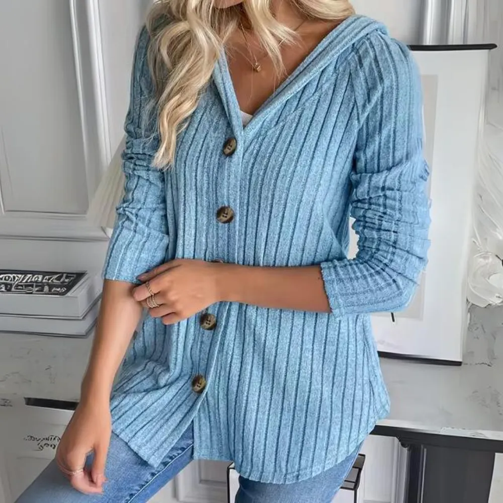 Caraline | Knitted vest with buttons