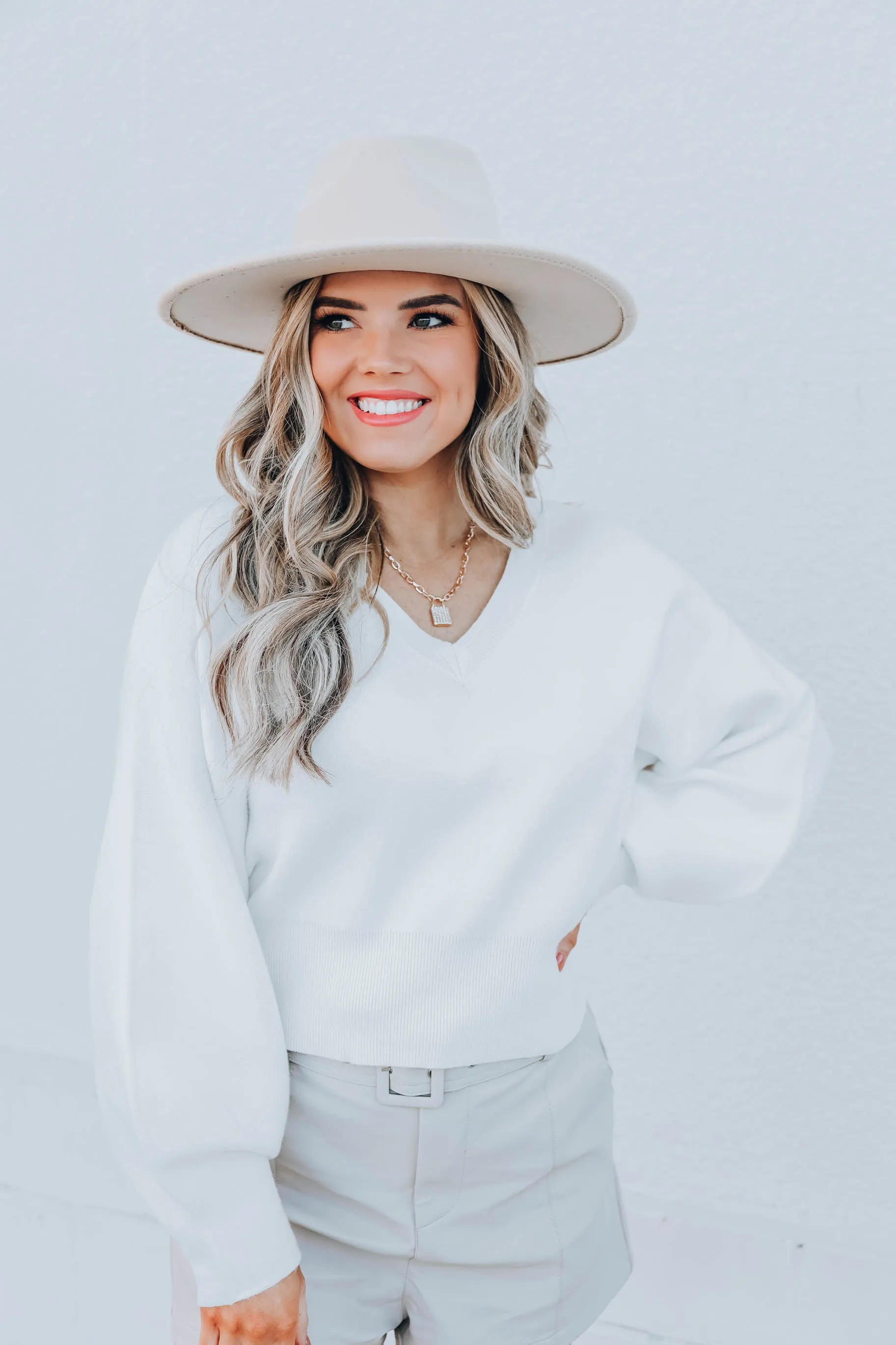 Concord Cropped Sweater - White