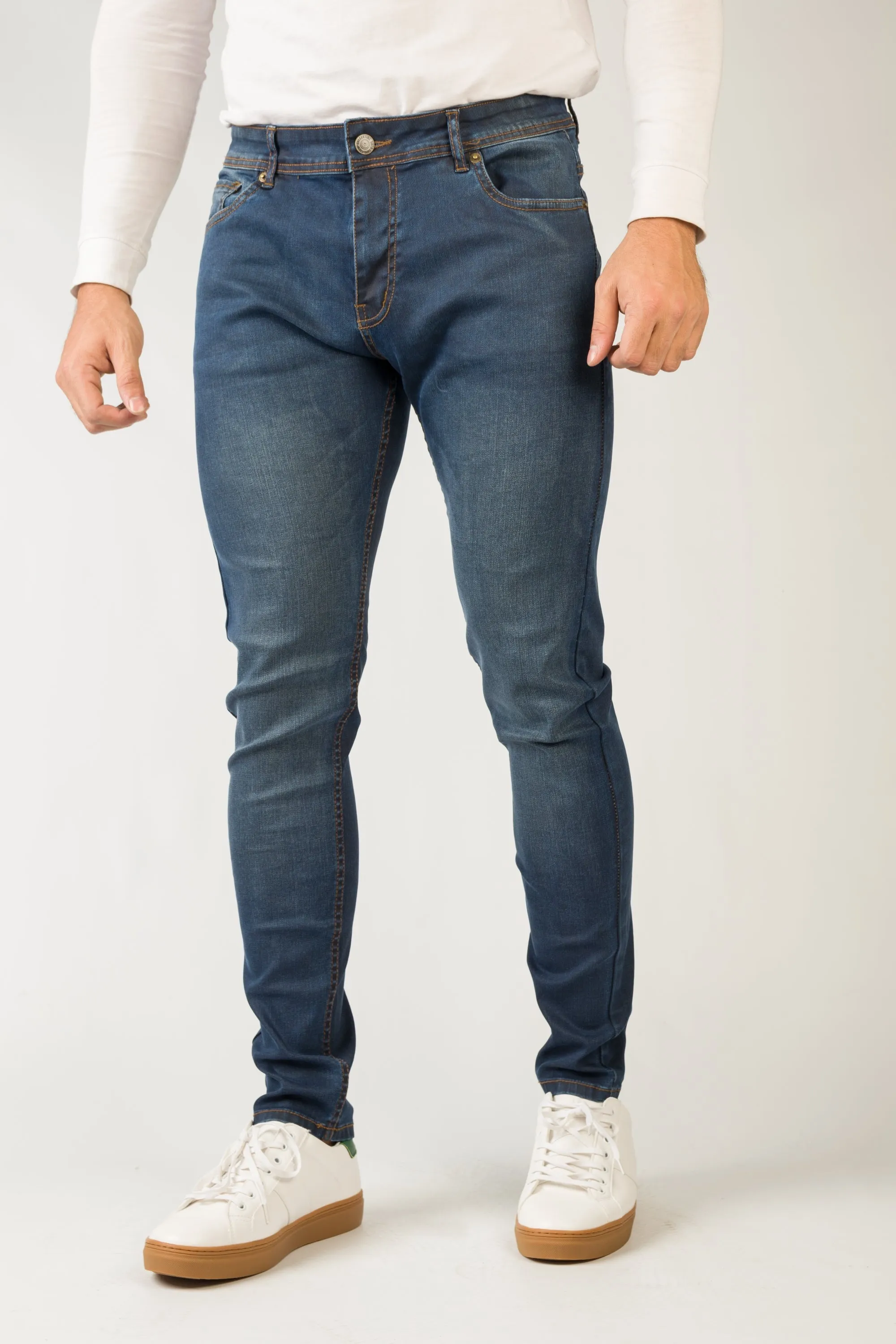 Cropped Fit Dark Blue Jeans
