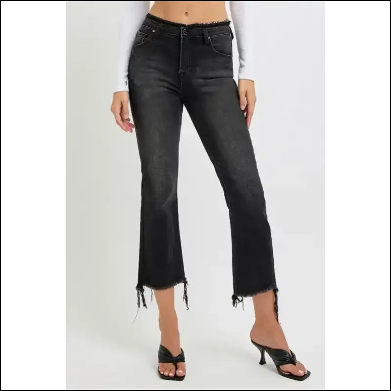Cropped Flare Jeans that Make your Inner Fashionista Scream Yas Queen! 👑✨