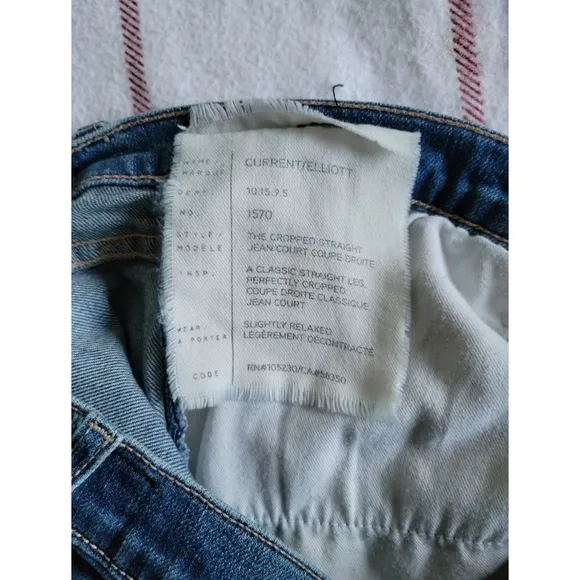 Current/Elliot | &quot;The Cropped Straight&quot; Release Hem Distressed Jeans