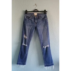 Current/Elliot | &quot;The Cropped Straight&quot; Release Hem Distressed Jeans
