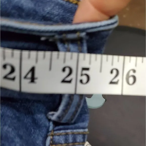 Current/Elliott distressed cropped jeans