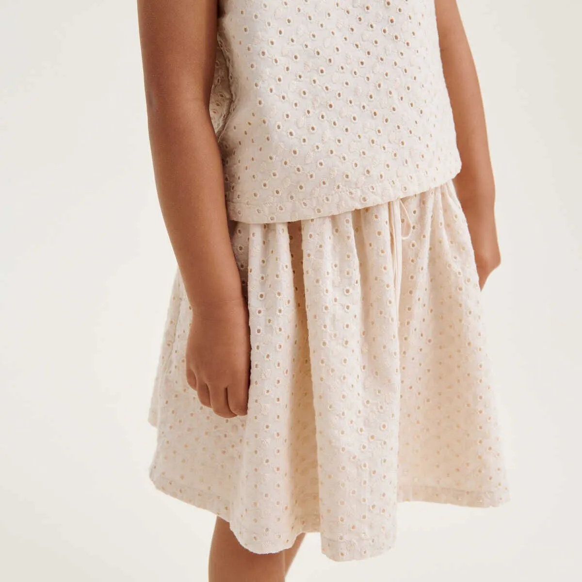 Delphia Anglaise Top aus 100% Bio Baumwolle GOTS