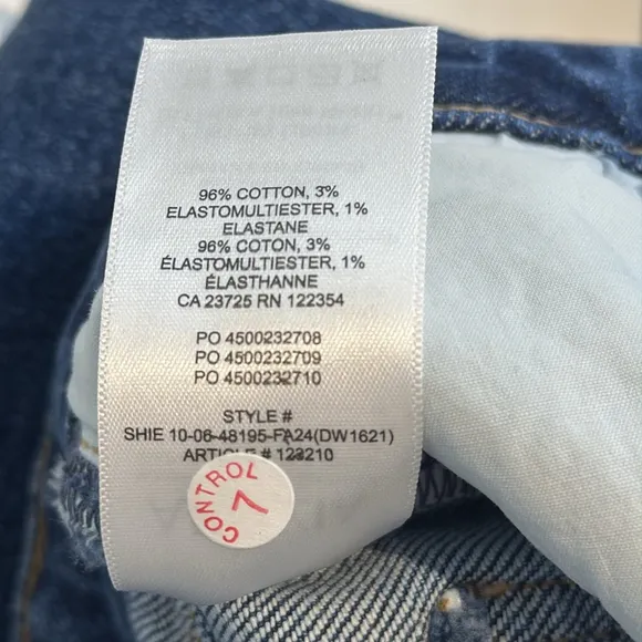 Denim Forum High Rise Blue Jeans Size 26