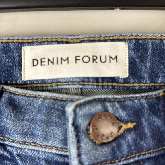 Denim Forum High Rise Blue Jeans Size 26
