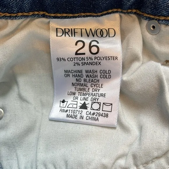 Driftwood Boho Floral Embroidered Jeans Size 26 Cropped Ankle Stretch Festival