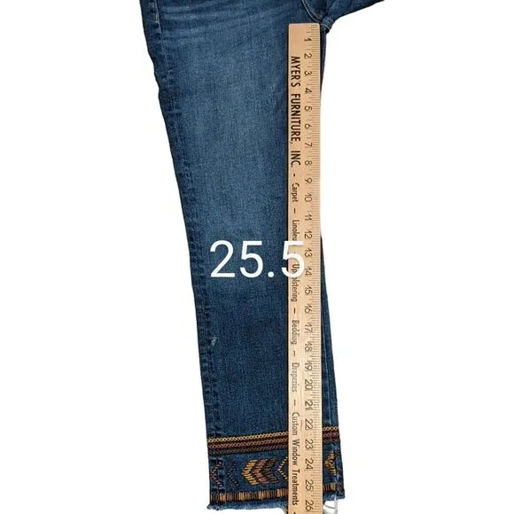 Driftwood Colette embroidered Raw Hem cropped jeans size 27