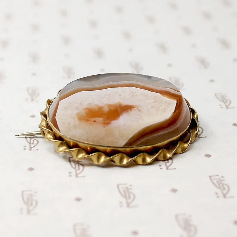Elegant Antique Autumnal Agate Brooch