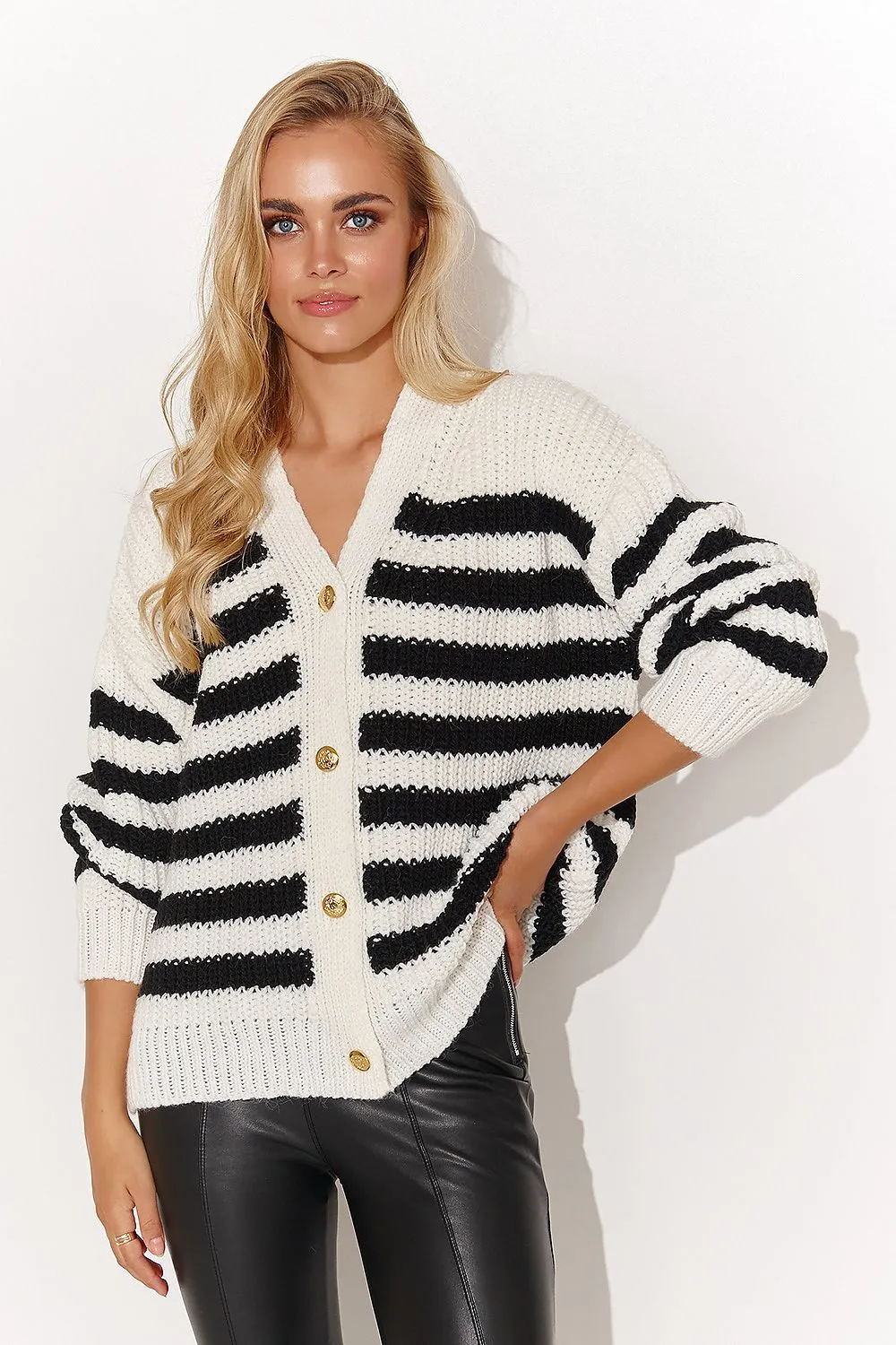 Elegant Heart Neckline Cardigan