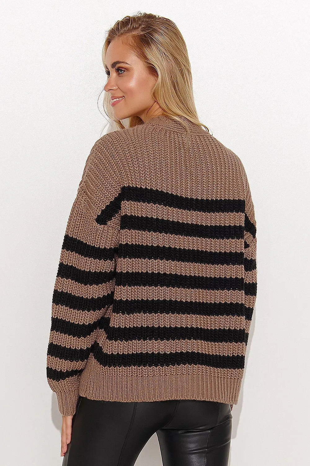 Elegant Heart Neckline Cardigan