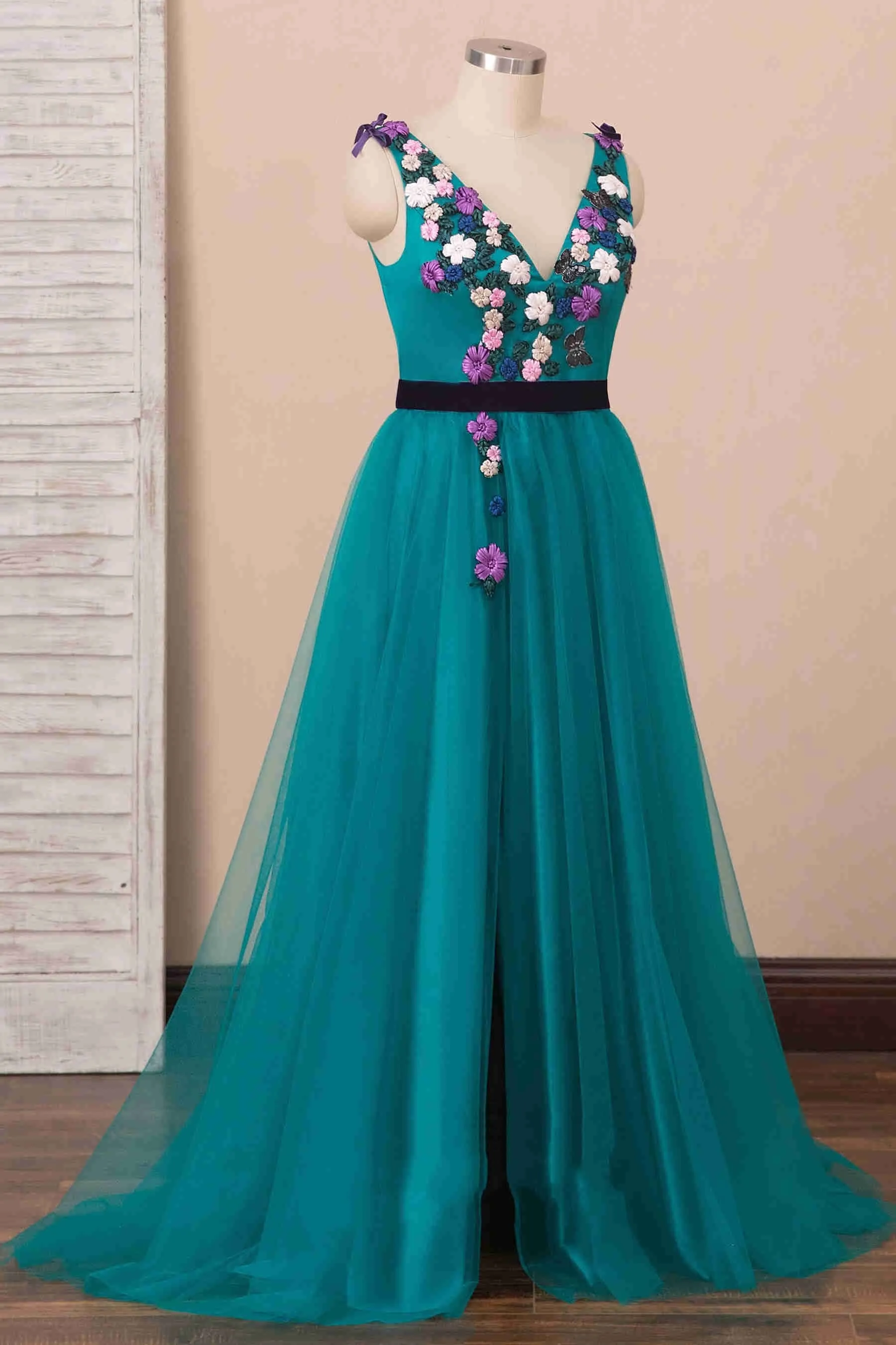 Elegant V-Neck Teal Long Prom Dress with Embroidery