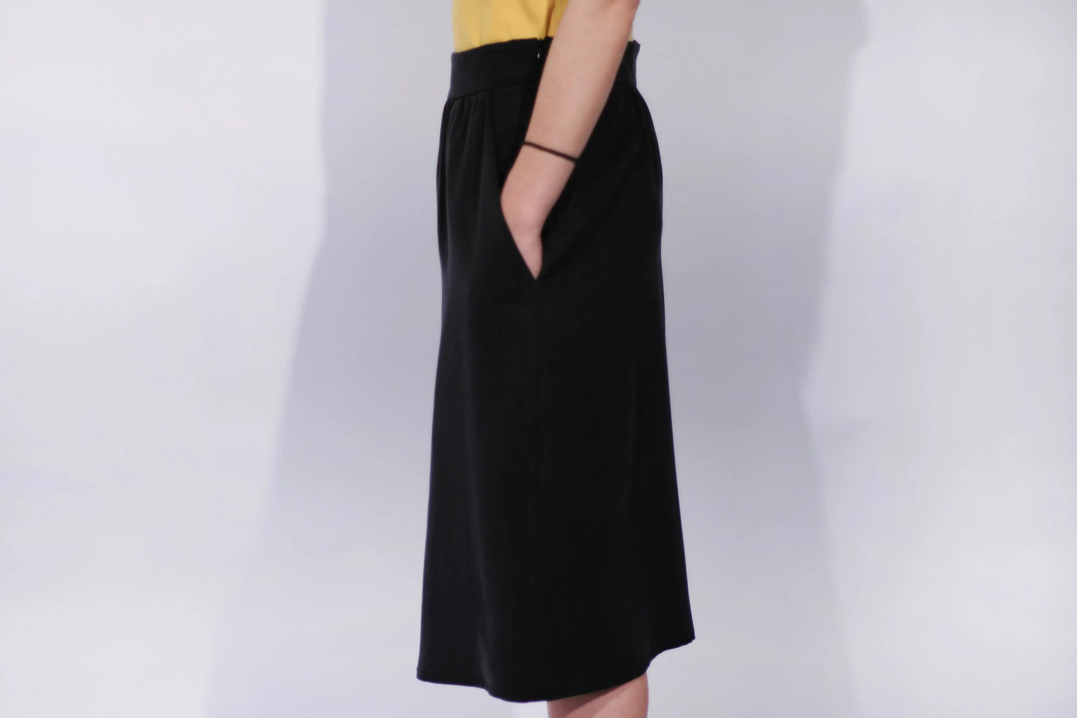 Eve Gravel Lanterne Shorts