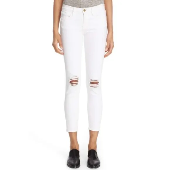 FRAME | Le Skinny de Jeanne Crop Jean in Lilac Blanc