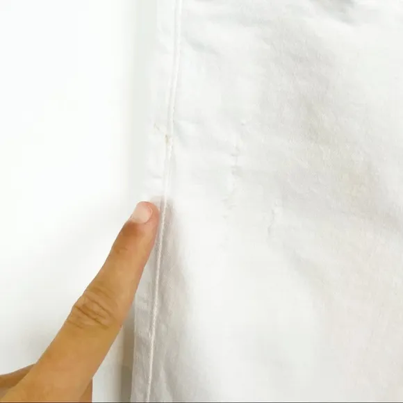 FRAME | Le Skinny de Jeanne Crop Jean in Lilac Blanc