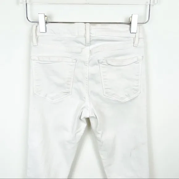 FRAME | Le Skinny de Jeanne Crop Jean in Lilac Blanc