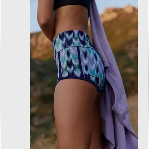 Free People Island Time Printed Shorts NWOT Retail $58 NWOT