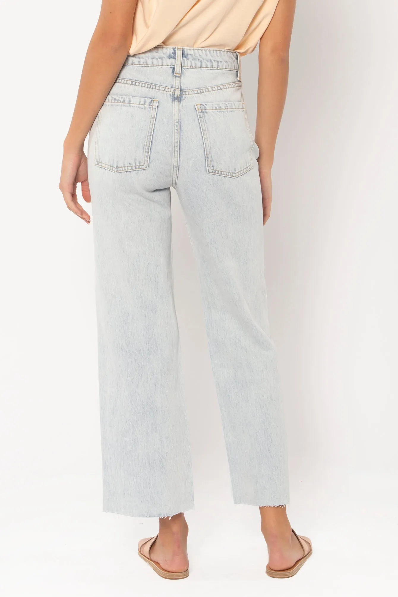 GABI CROP FLARE WVN DENIM PANT