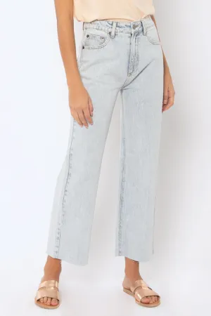 GABI CROP FLARE WVN DENIM PANT