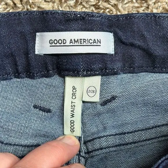 Good American Good Waist Cropped jeans size 26