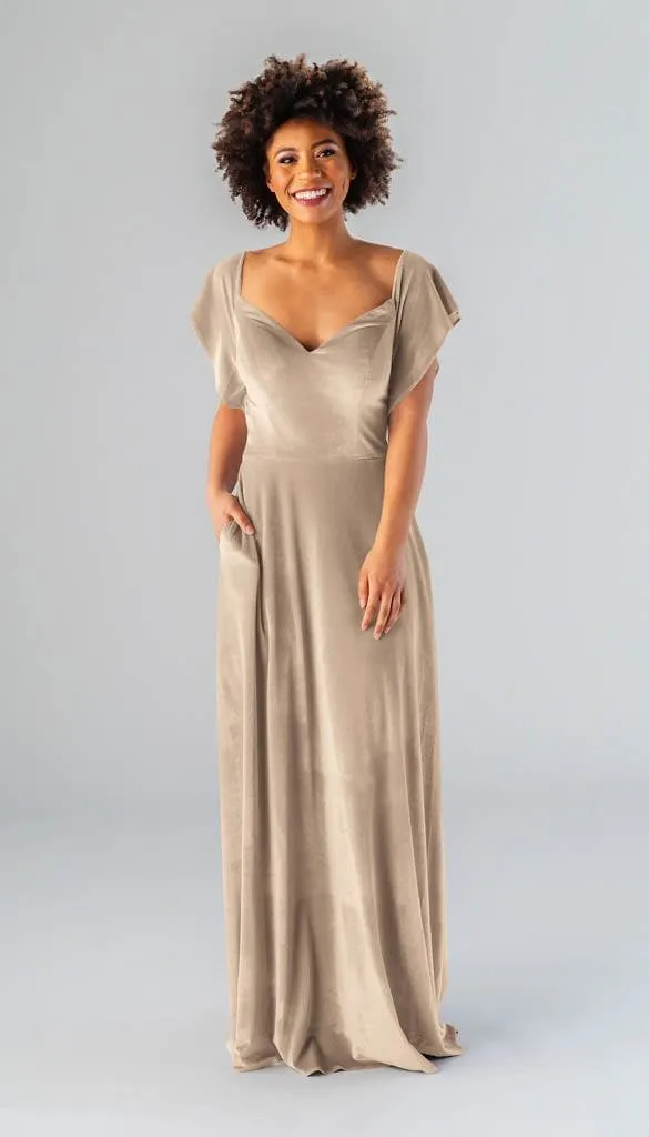 In Stock Evelyn