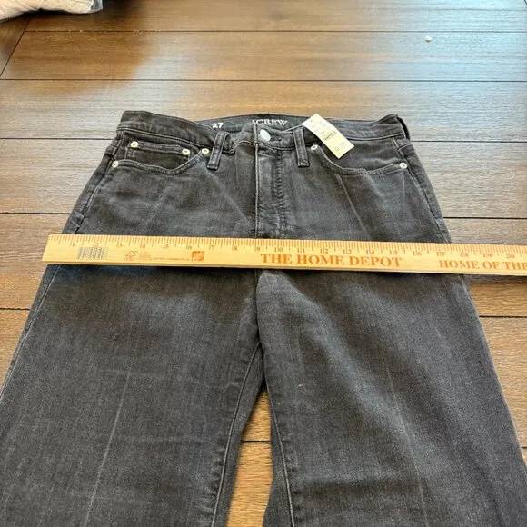 J. Crew High-rise cropped kickout jean in 1996 semi-stretch Size 27