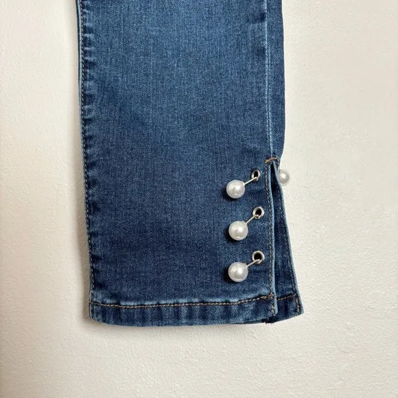 Joseph Ribkoff Cropped Pearl Embellished Jeans Size 8 Slim Fit Stretch