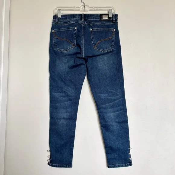 Joseph Ribkoff Cropped Pearl Embellished Jeans Size 8 Slim Fit Stretch