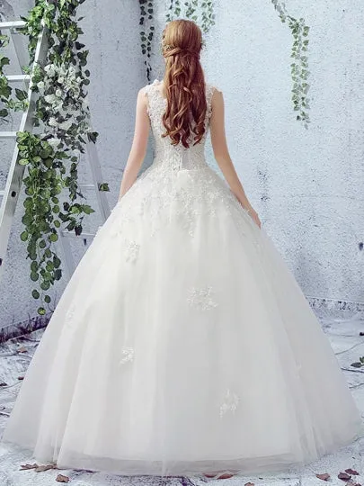 Lace-Up Appliques Beading Ball Gown Wedding Dress