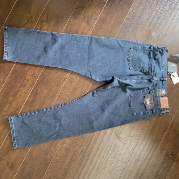 Levis 501 Jeans High Rise Womens 32 Dark Blue Classic Contemporary Chic Timeless