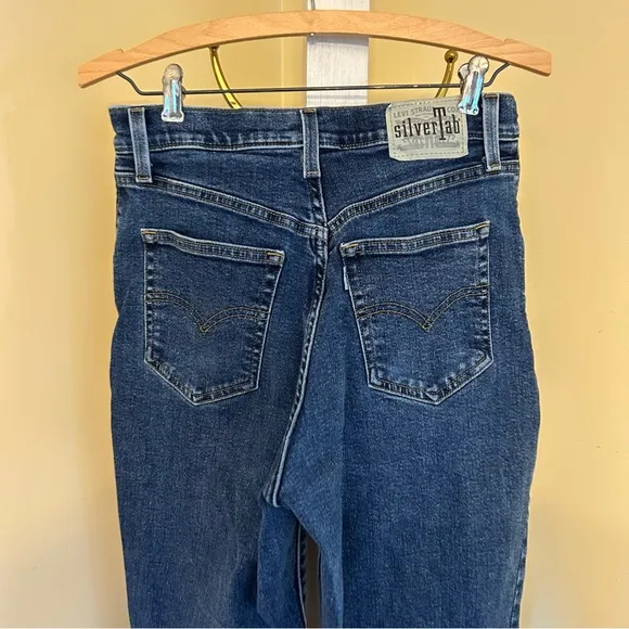 Levi’s Silver Tab High Rise Mom Jeans