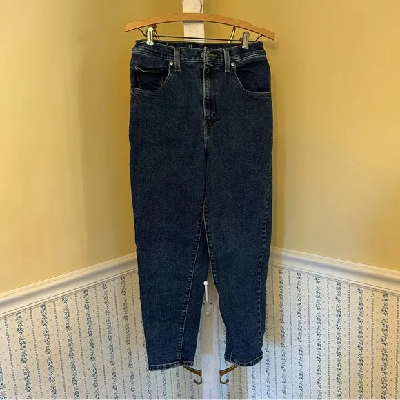 Levi’s Silver Tab High Rise Mom Jeans