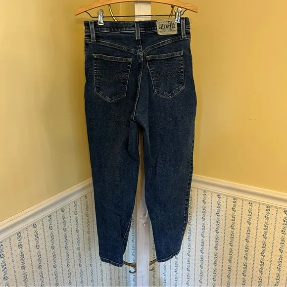 Levi’s Silver Tab High Rise Mom Jeans