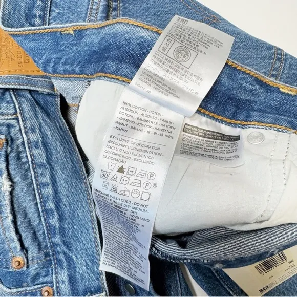 Levi's Wedgie High Rise Jeans‎ 34