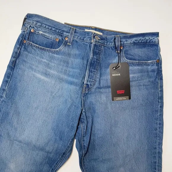 Levi's Wedgie High Rise Jeans‎ 34