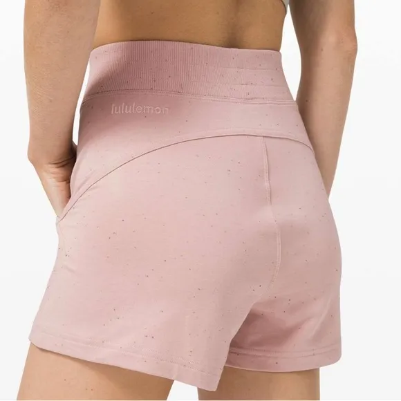 Lululemon LA Sweat Short Mink Berry Speckled Pink