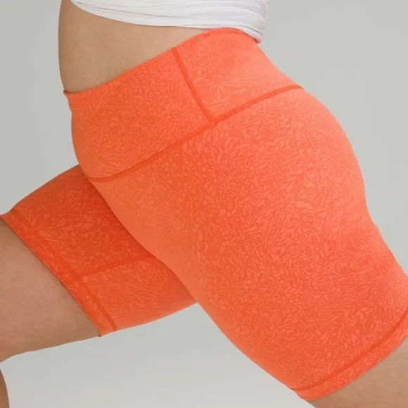 LULULEMON NWT WUNDER TRAIN HIGH RISE BIKE SHORT 8” CRUNCH WARM CORAL