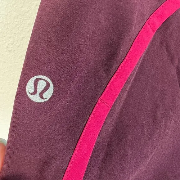 Lululemon Run Times Short *4-way Stretch Bordeaux Drama Blossom Stripe Sz 8