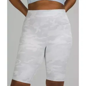 Lululemon Wunder Under Short 10&quot; Ribbed Incognito Camo White Bike Shorts size 6