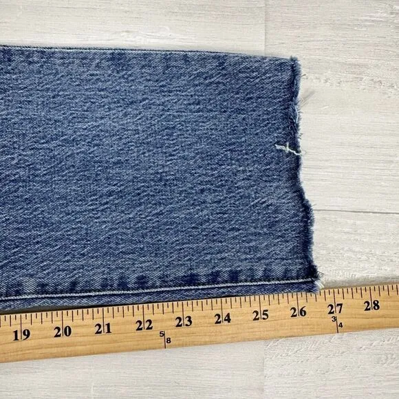 Madewell Tomboy Straight Jeans Women 27 in Wright Wash Blue Cropped Raw Hem