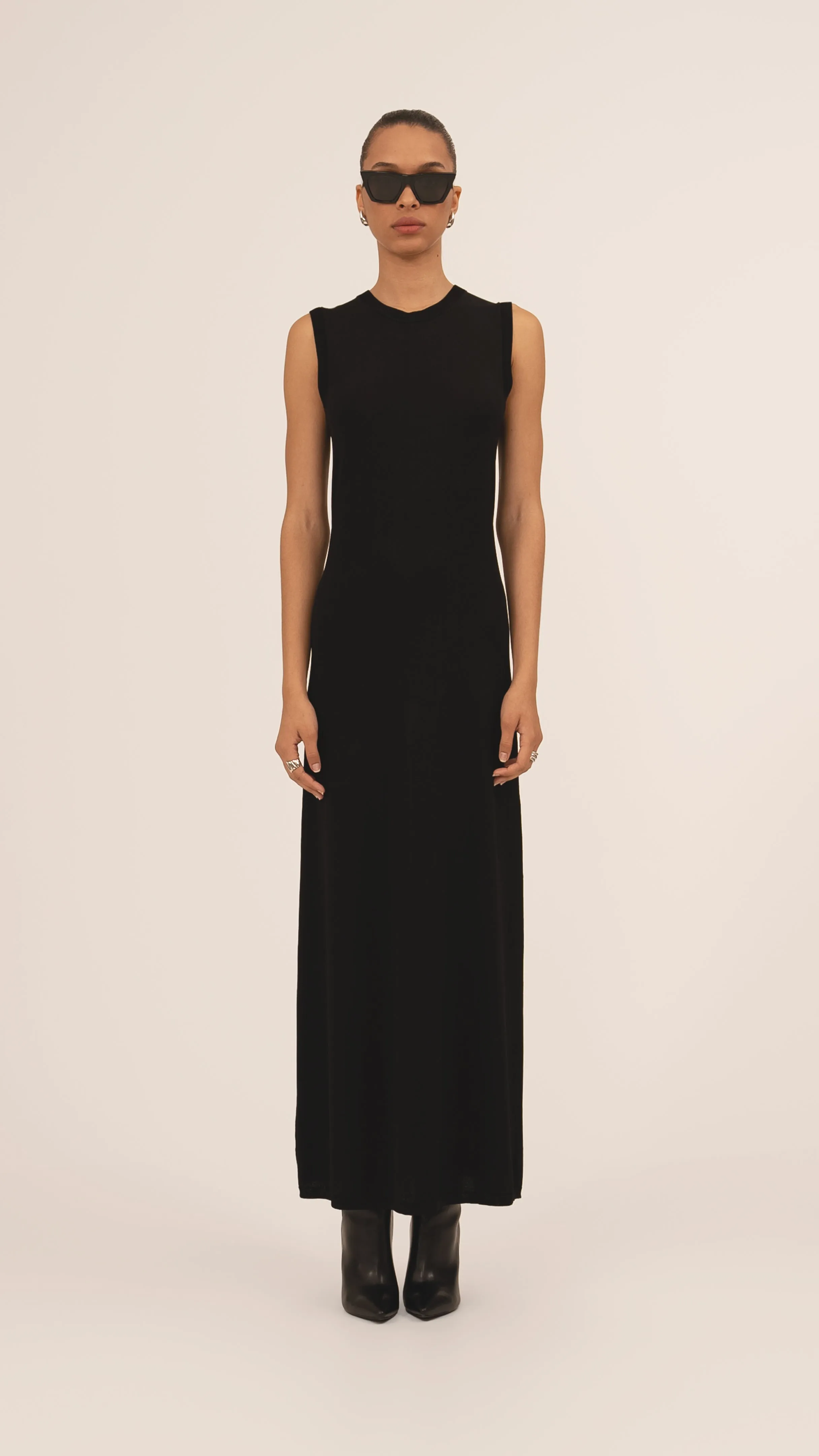 Marylin Knit Dress- Black